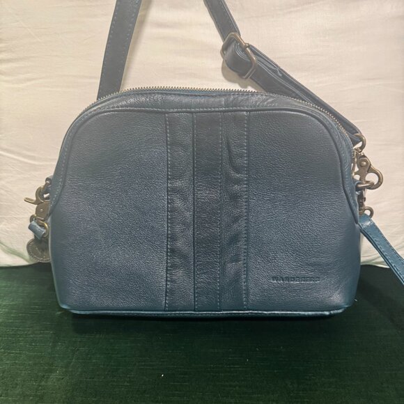 Gorgeous Blue Leather Crossbody Purse (Wanderers) - Picture 7 of 8